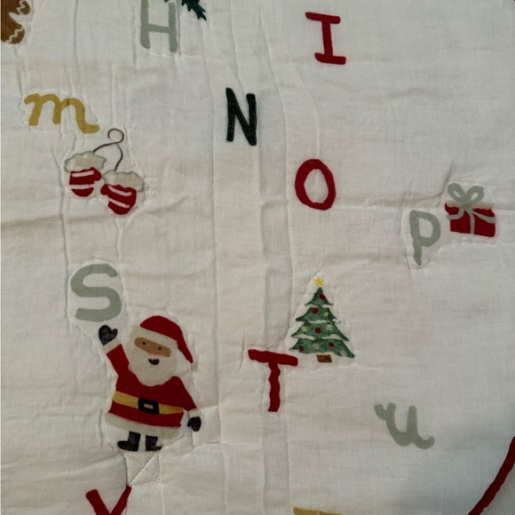 NWT Pottery Barn Kids Seasonal ABC Muslin Travel Play Mat - Picture 4 of 10